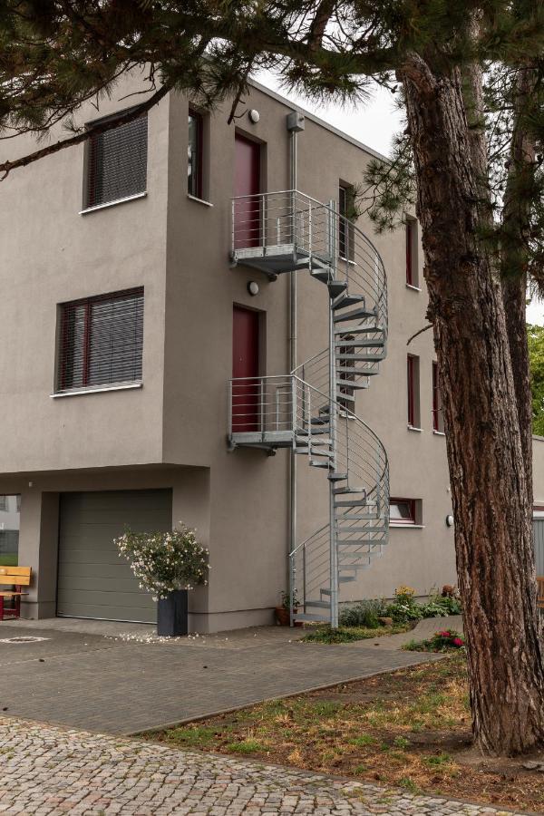 Appartements Am Bauhaus Dessau-Rosslau Exterior photo
